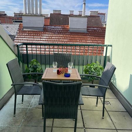 Dachterrasse Fuer 4 Personen Apartment Viena Exterior foto