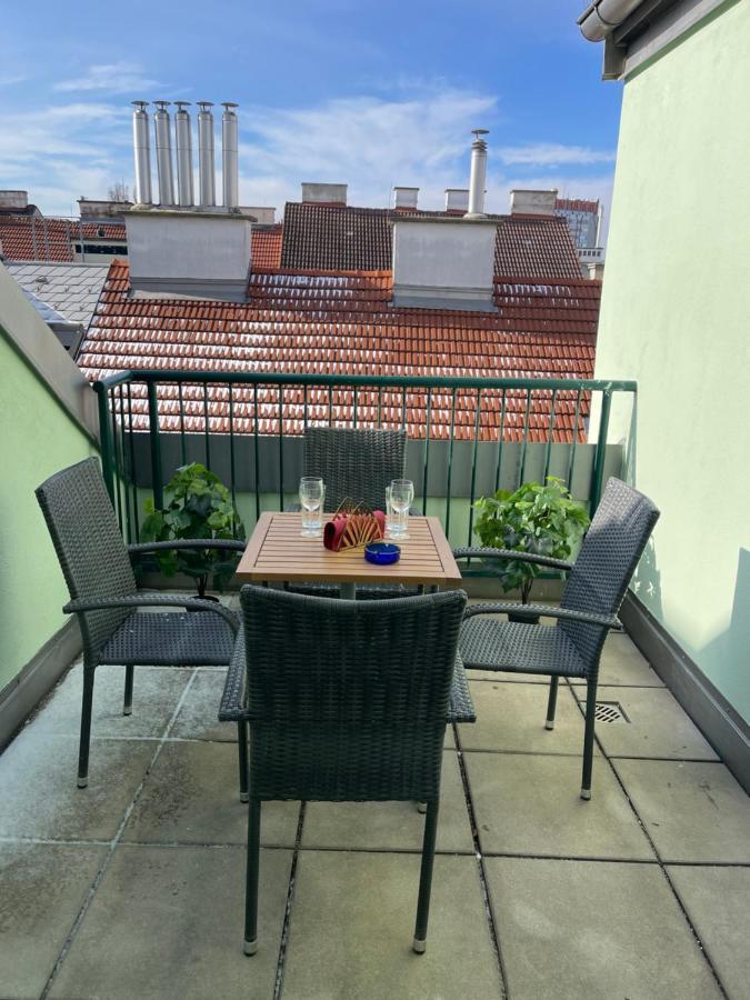 Dachterrasse Fuer 4 Personen Apartment Viena Exterior foto
